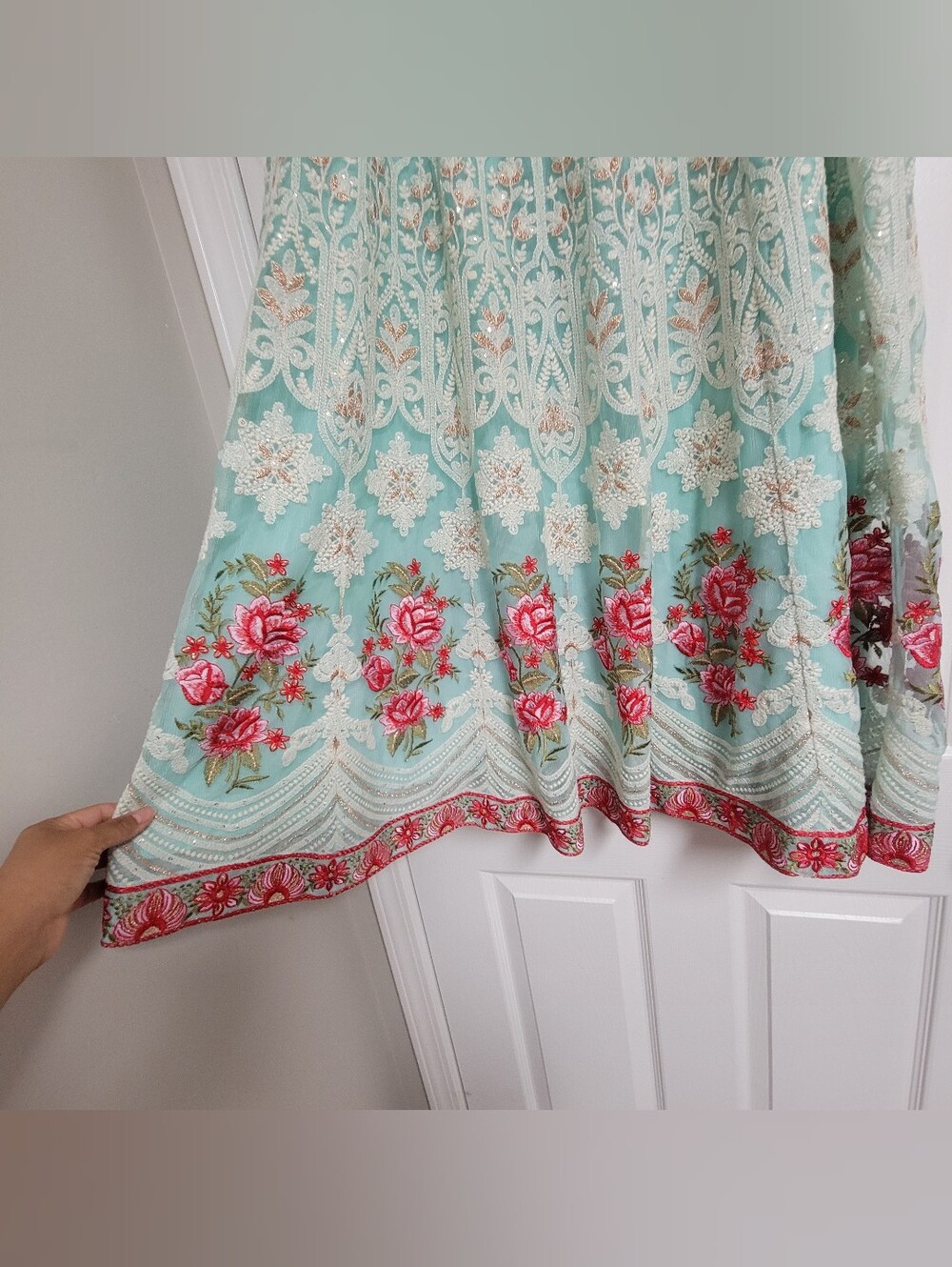Soft Surroundings Analisa Lacy Embroidered Lined Floral Maxi Skirt Size Large. - Picture 5 of 11